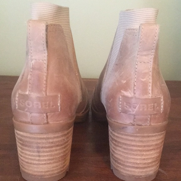Sorel Boots - Picture 8 of 10